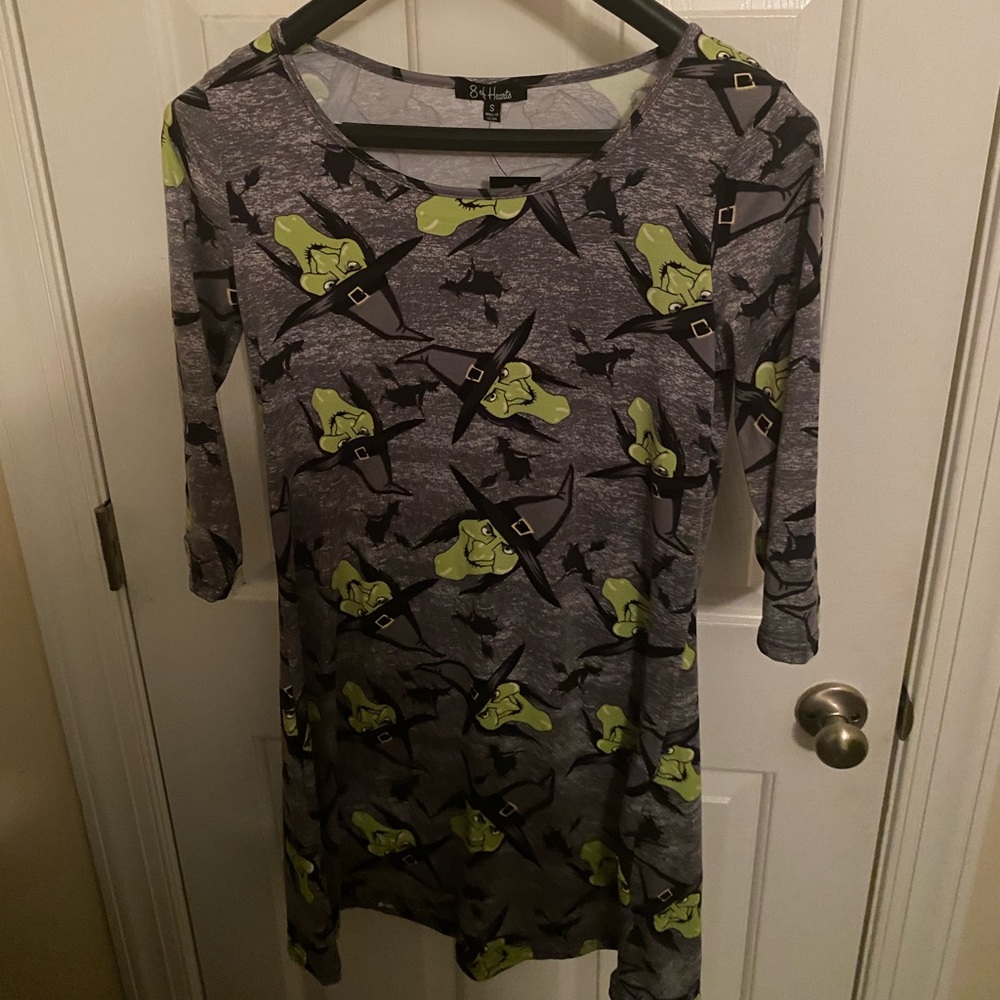 NWT Halloween 8 of Hearts grey gray Dress Witches Stretchy Fun Halloween…